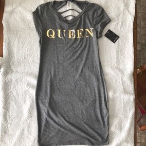 Queen dress